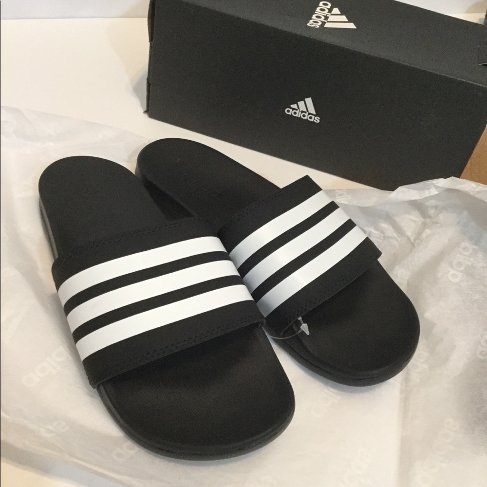 Mens ADIDAS Adilette comfort slides sandals 8 NIB